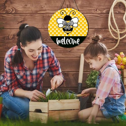 Ceutoiy Bee Wreath Hanger for Front Door Decor