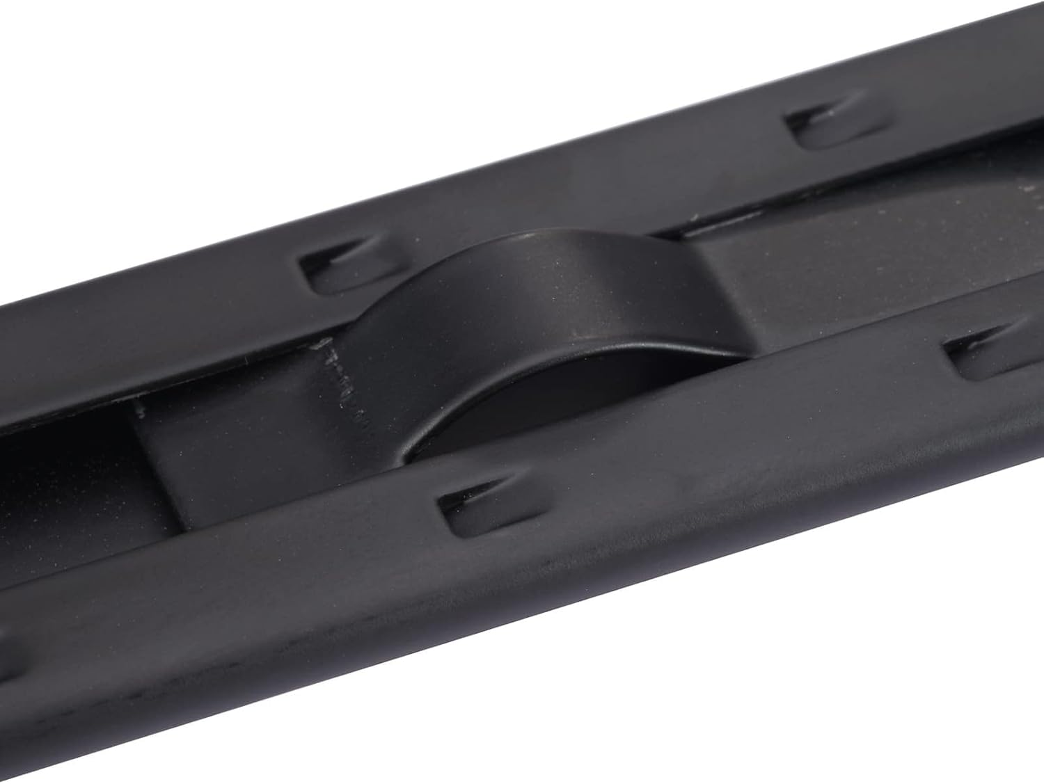 Ashland Black Adjustable Wreath Hanger 1