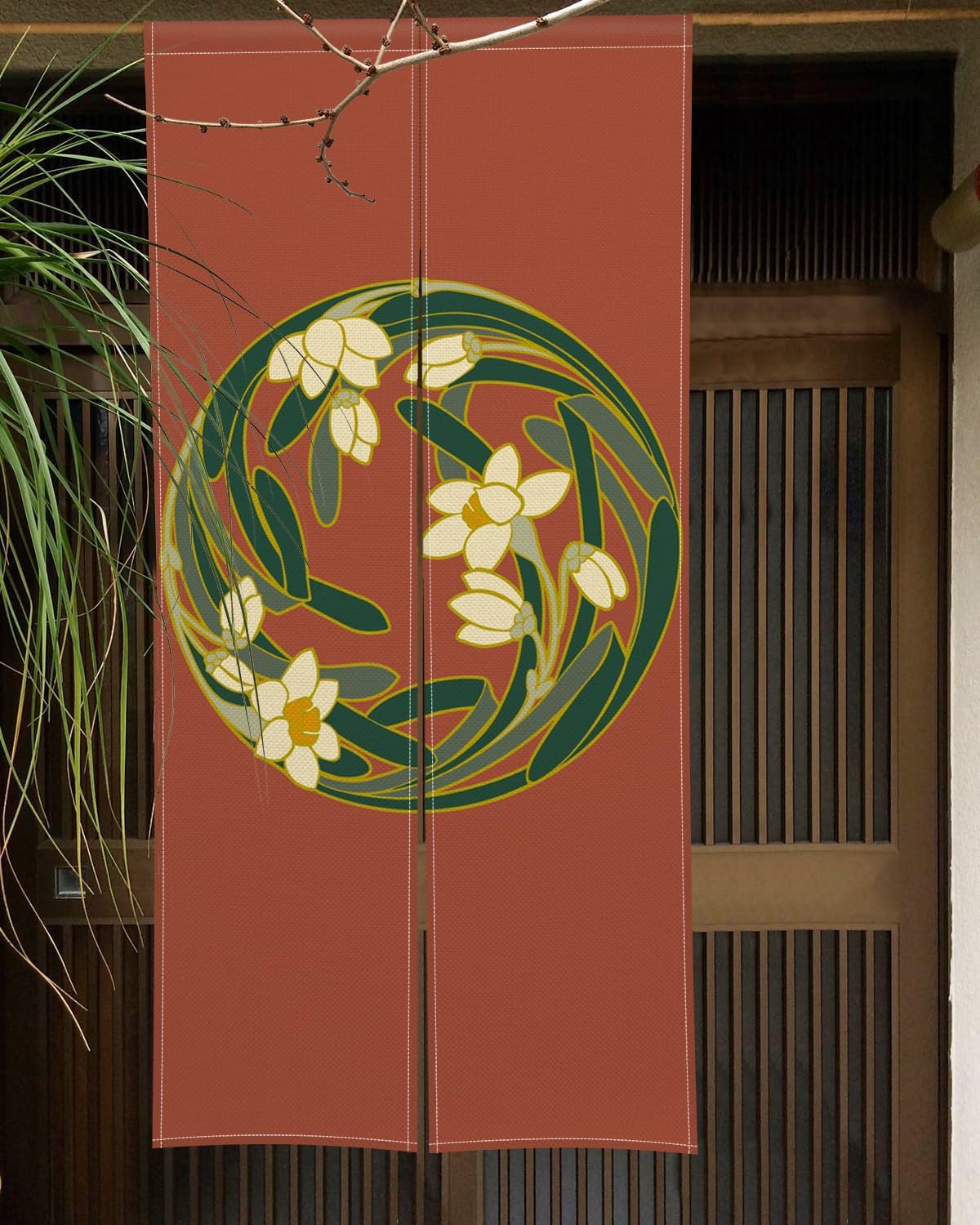 Japanese Style Door Curtain with Round Flowers Design