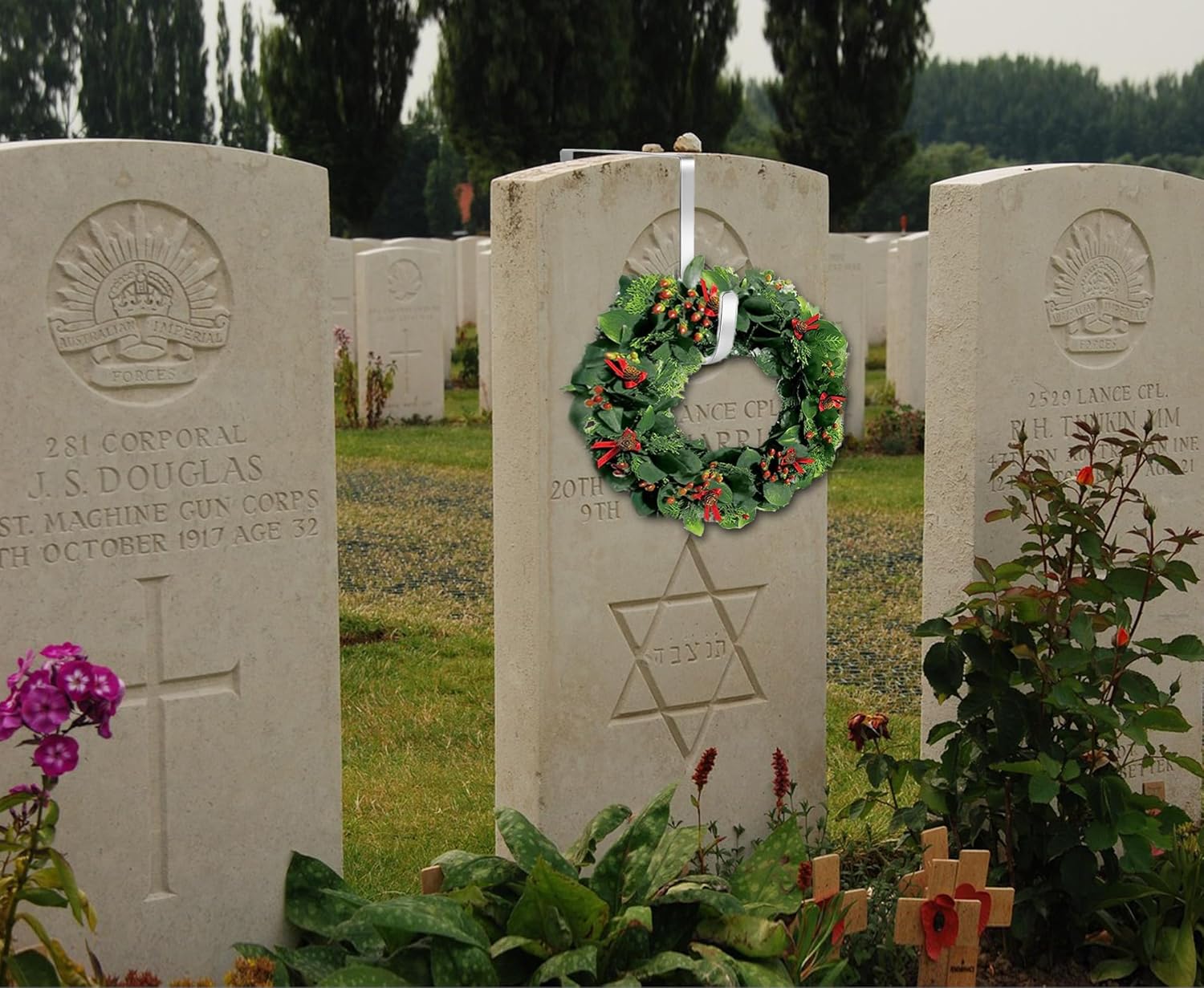Adjustable Wreath Holder for Cemetery Gravestones