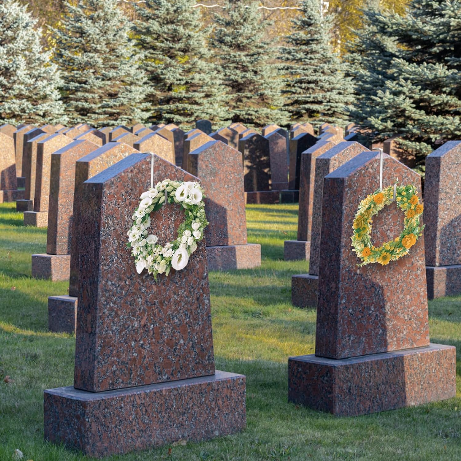 2Pcs Adjustable Christmas Wreath Hanger for Tombstones