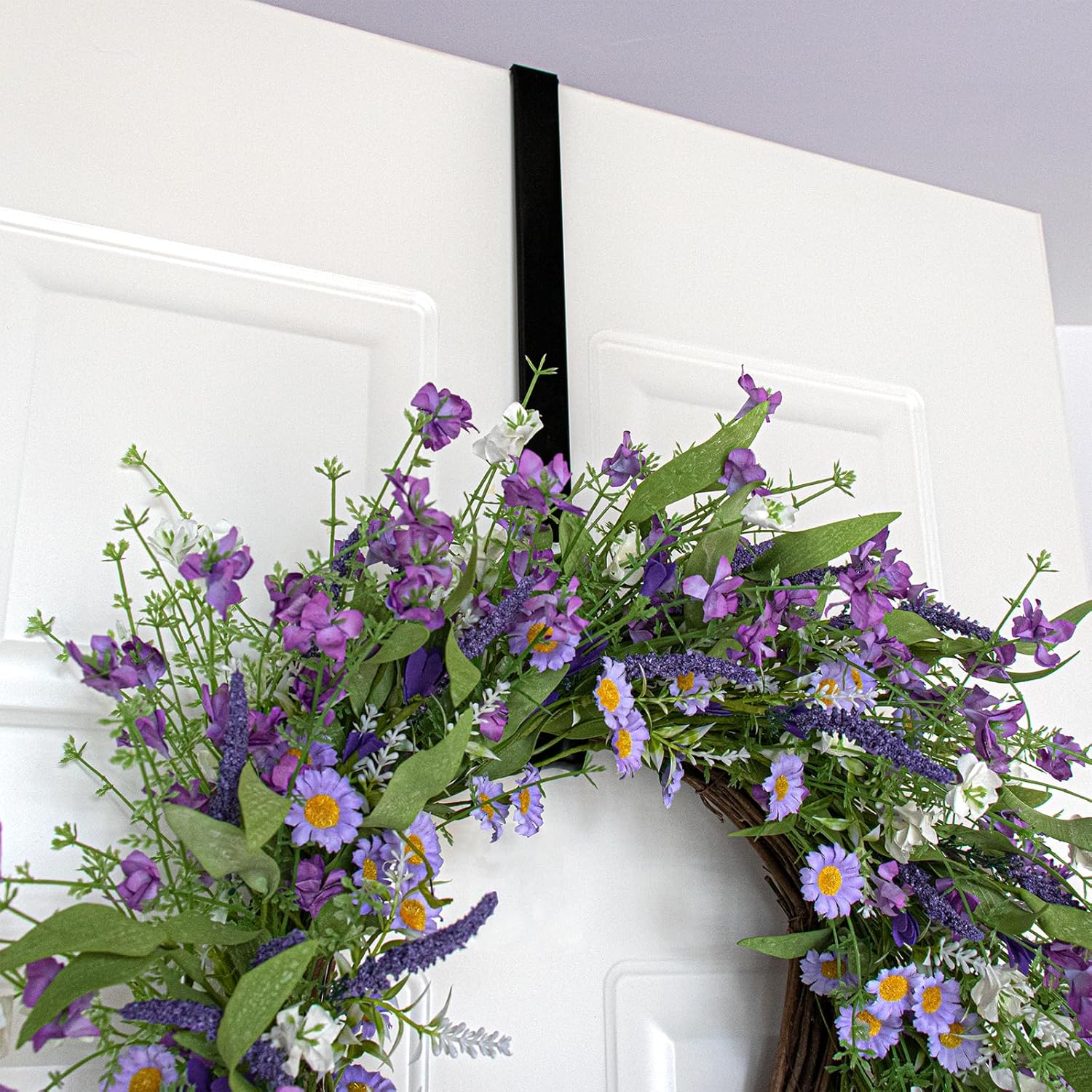 Adjustable Wreath Hanger for Front Door Black 1