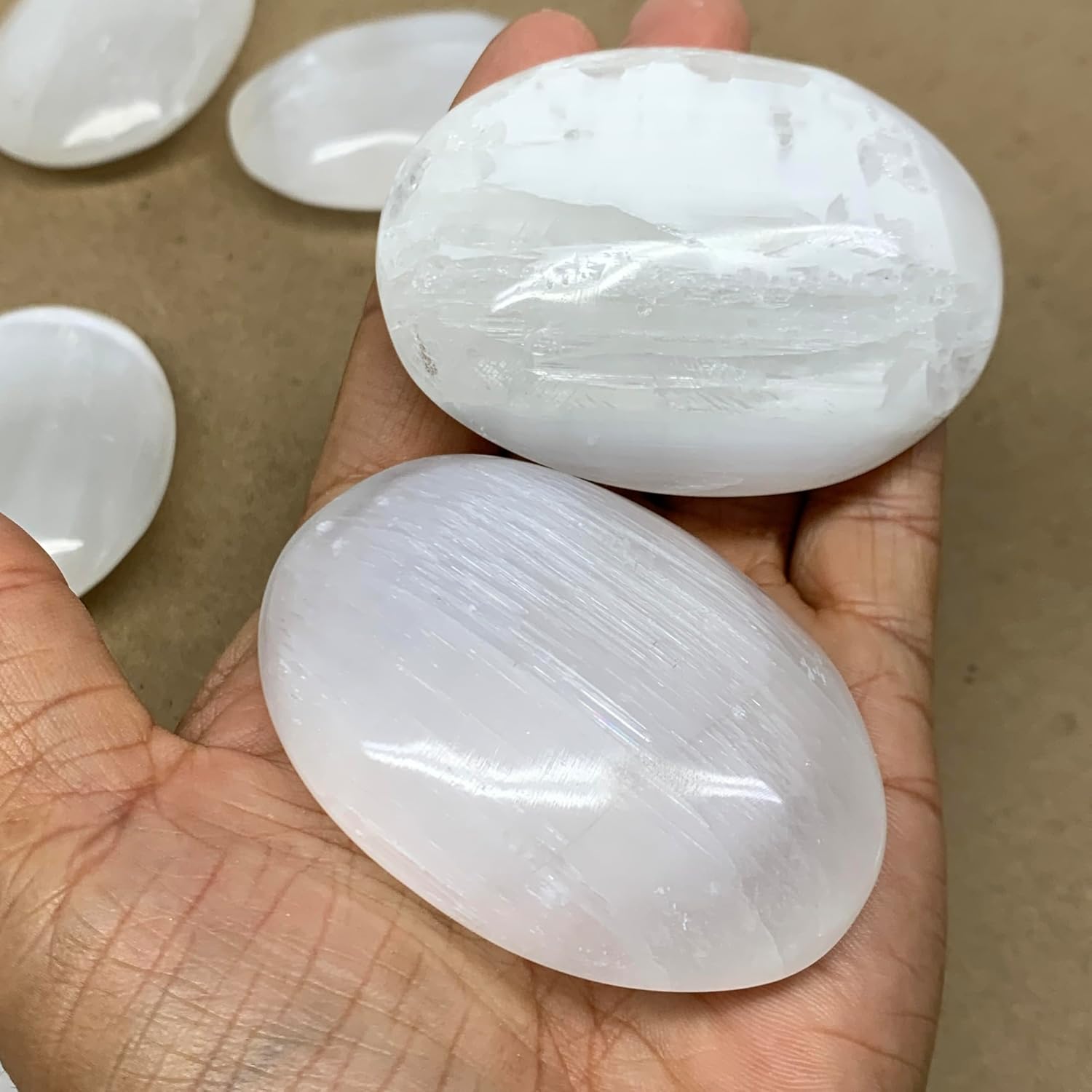 WatanGems 1pc Natural Selenite Palm-Stone Crystal Pillow Shape Collectible