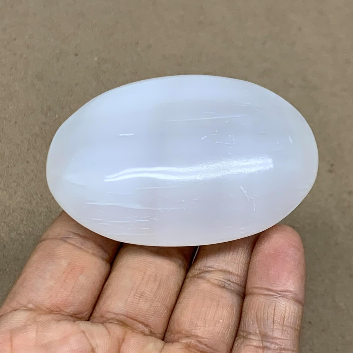 WatanGems 925g Natural Selenite Palm Stone Crystal Pillow Shape Collectible