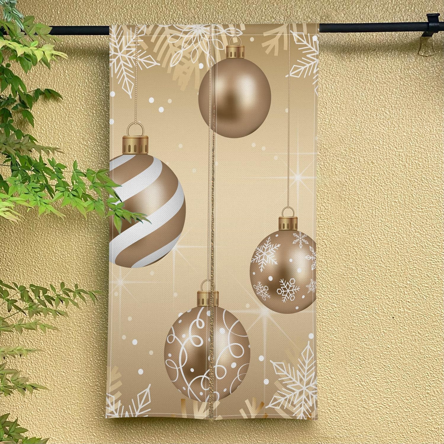 ChloropLastid Christmas Ball Gold Noren Curtain