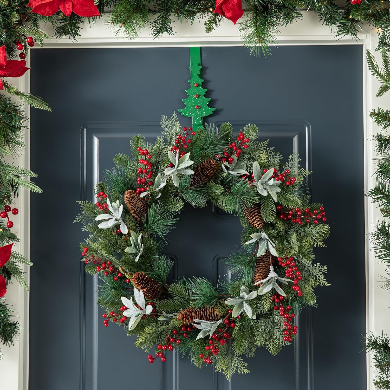 Glitzhome 2 Pack Wreath Hangers with Tree and Reindeer