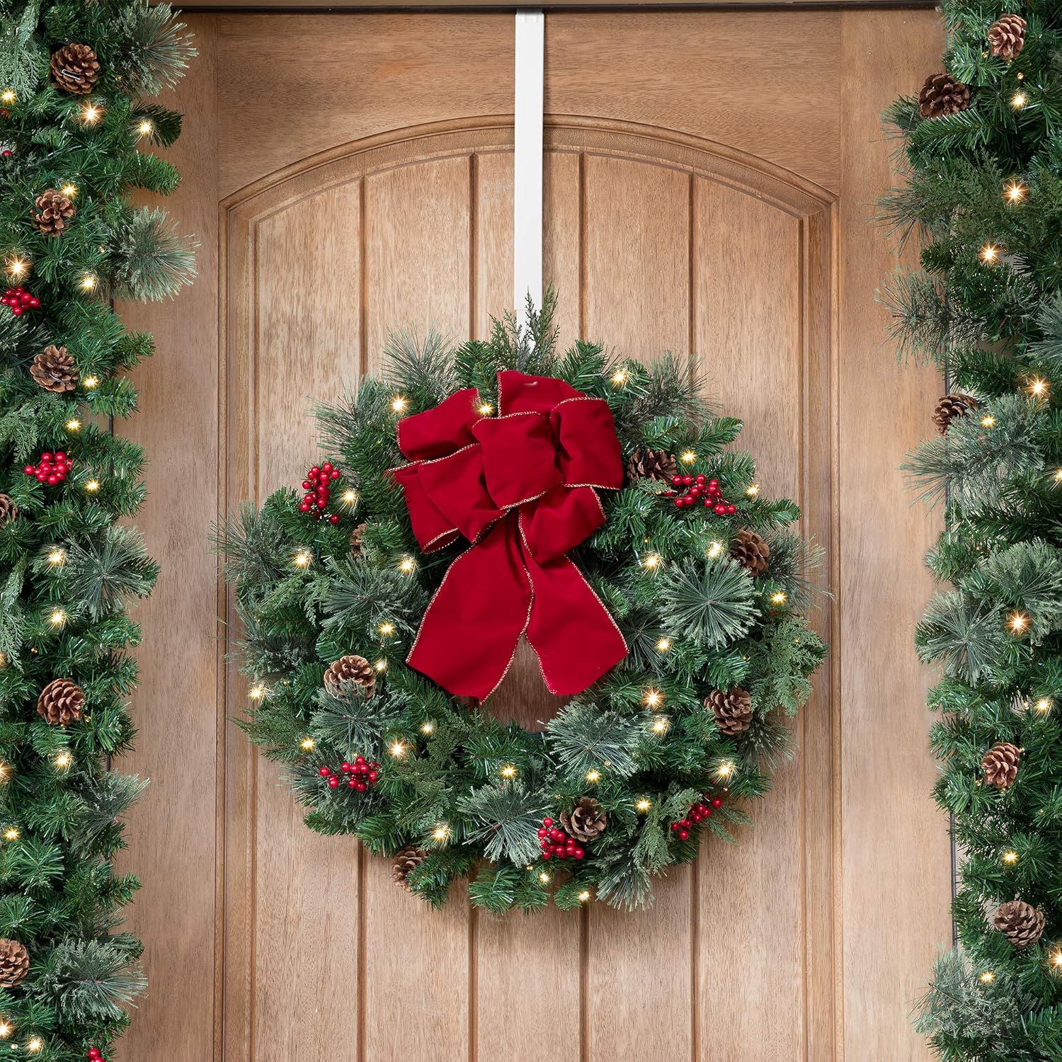 Haute Decor Adjustable Wreath Hanger - 2 Pack White