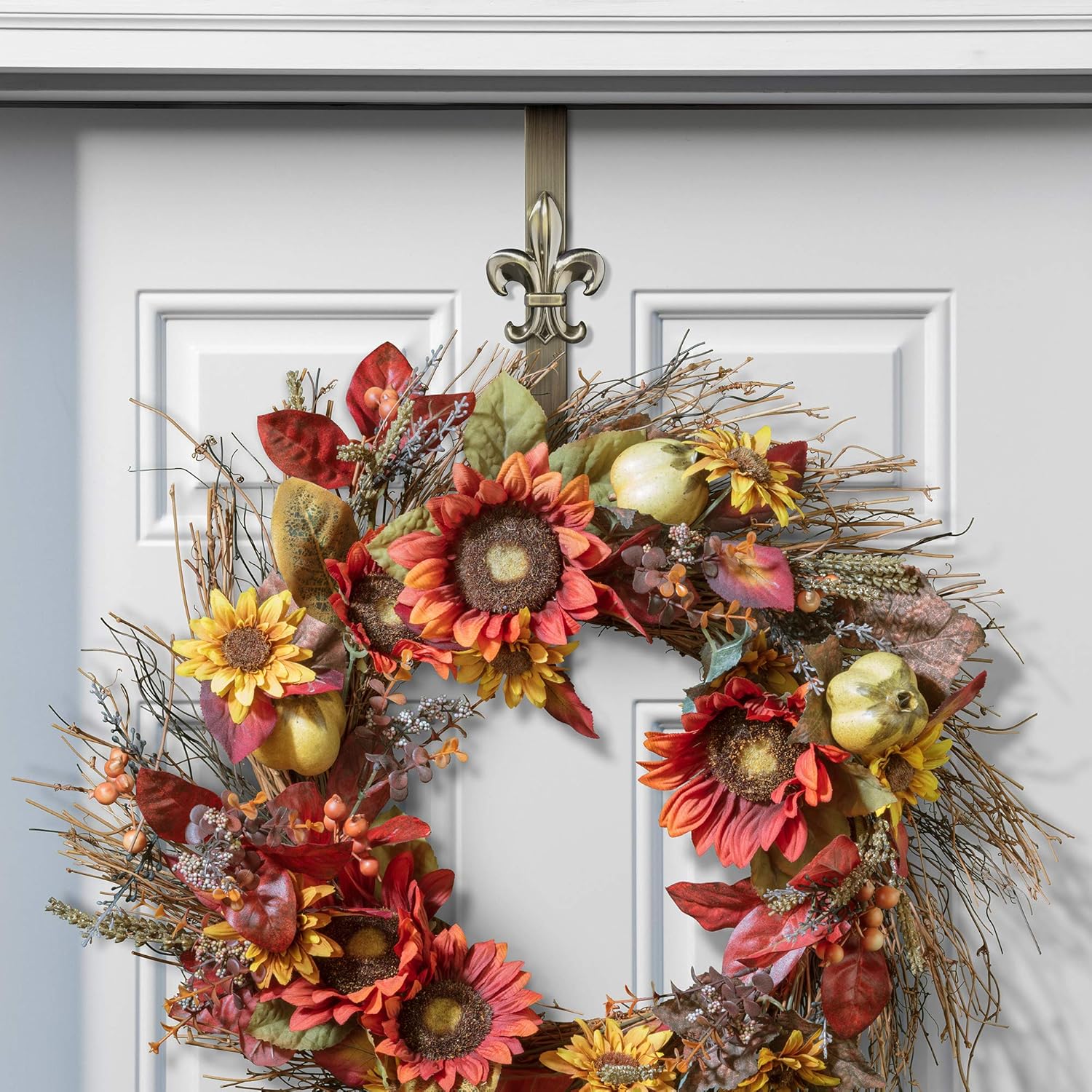 Haute Decor Adjustable Wreath Hanger with Interchangeable Icons